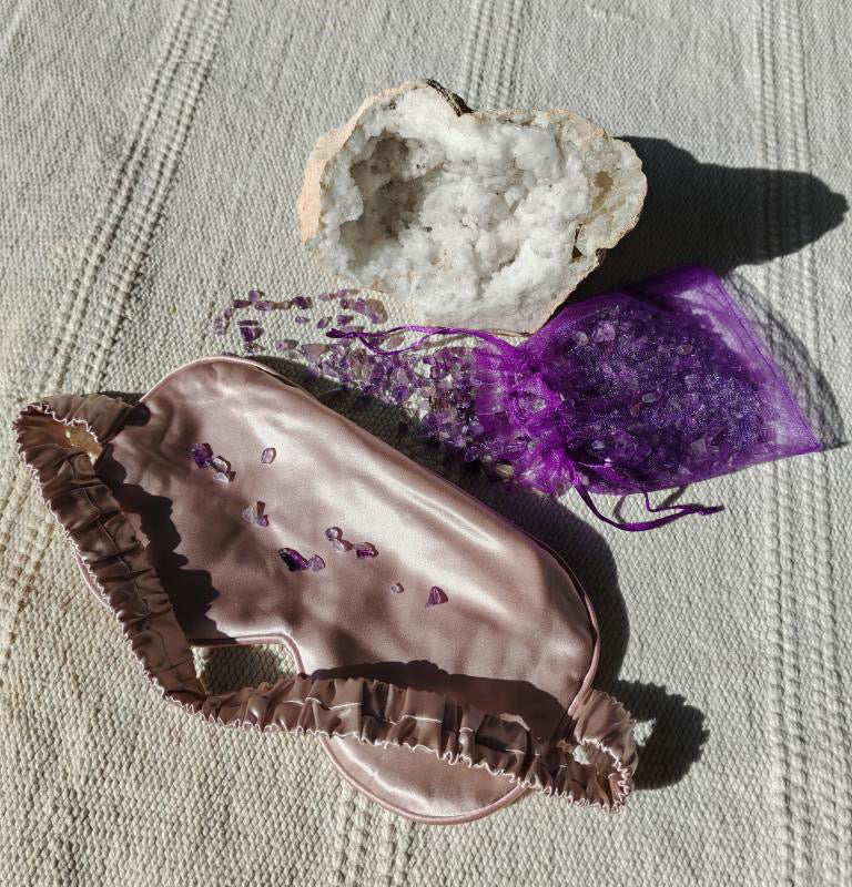 Silk eye mask with rose quartz, lavender infused and divine spray