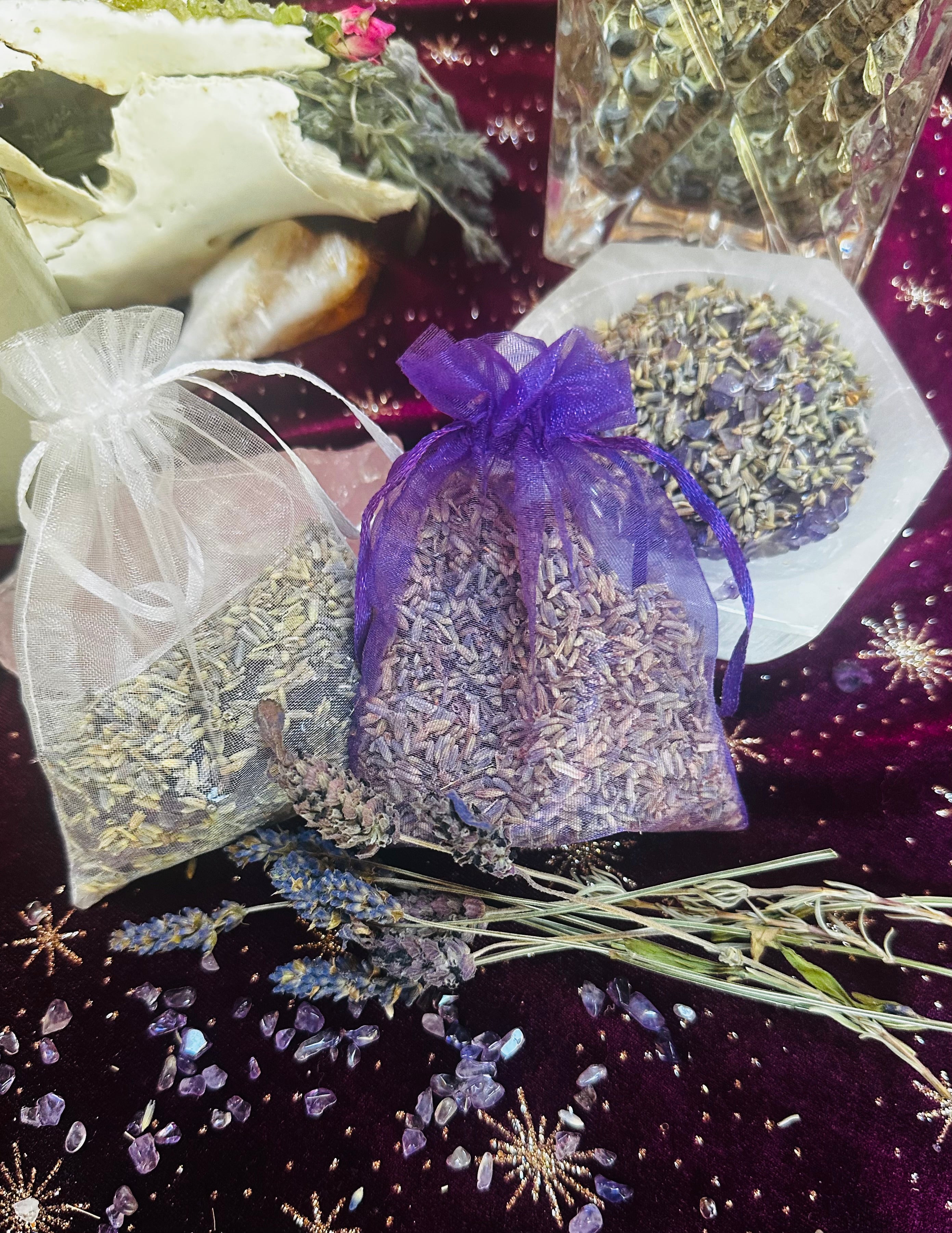 Lavender & Amethyst Dream Sachet | Spiritual Protection Bag for Sleep, Closets & Positive Energy