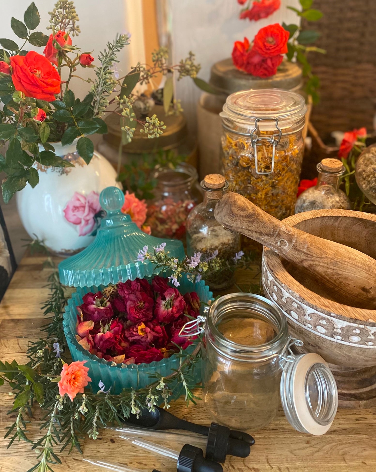 Essence of Aphrodite Bath Salts – Rose & Ylang Ylang Goddess Ritual Soak